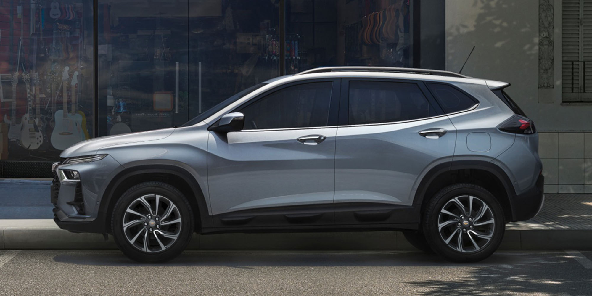 Chevrolet Tracker vista lateral