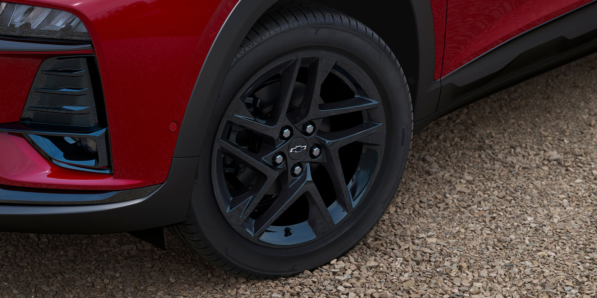 Diseño guardabarros y llantas Tracker 2026